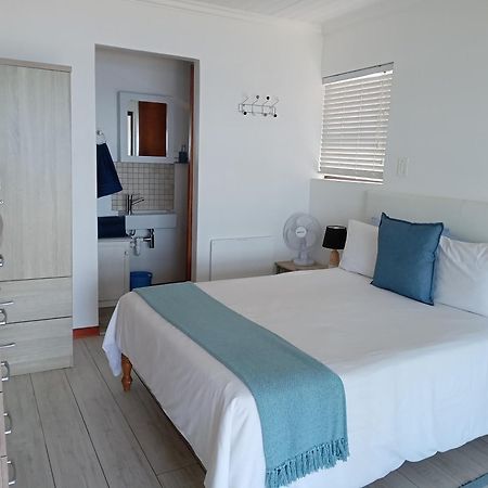 Captain Sunshine Guest House Groot-Jongensfontein 外观 照片