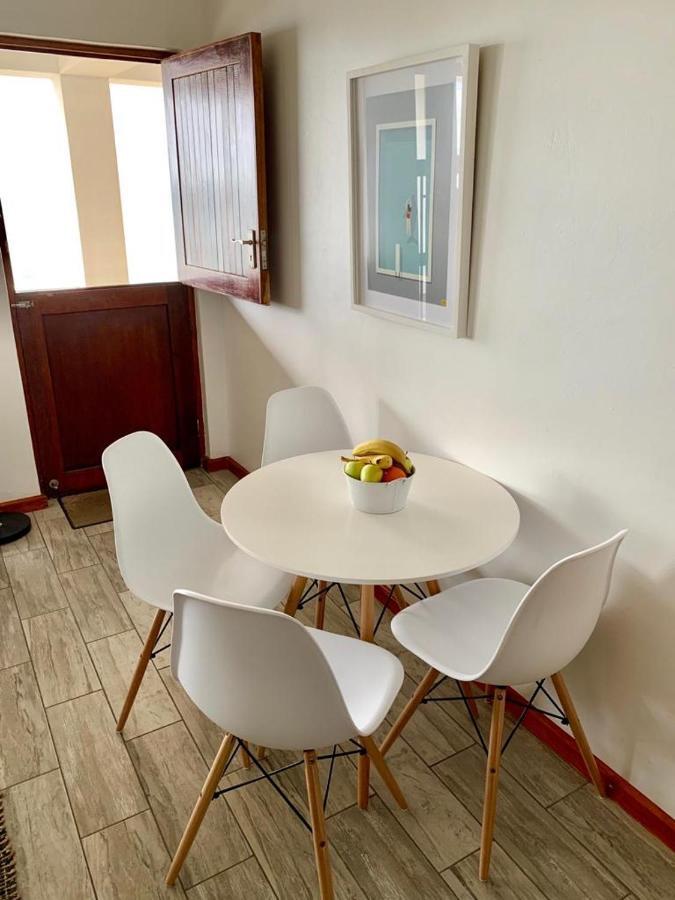 Captain Sunshine Guest House Groot-Jongensfontein 外观 照片